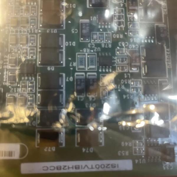 CEI IS200TVIBH2BBB Plaque de terminaison de vibration pour la commande de turbine de la marque VI