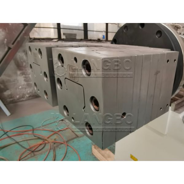 Hot Sle Plastic PVC Material Cable Trunking Profile Extrusion Line PVC Making Machine