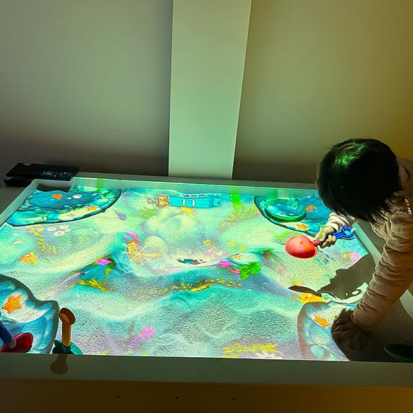 Interactive Sand Table Projector 3600 Lumens 5 Games Indoor