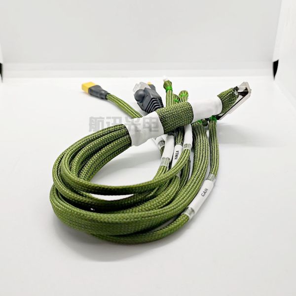 J30j-51tjl Rectangular Connector, One to Eight Cable, Customized Aviation Plug