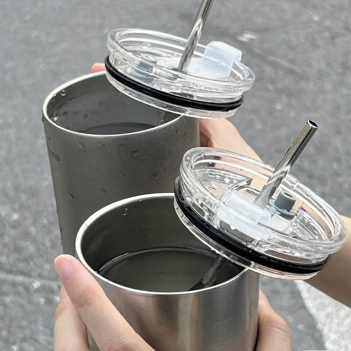 Niche Coffee Tumbler Stainless Steel Fashionable And Trendy Straw Cup Portable Office Simple High Appearance Level Insulated Flask