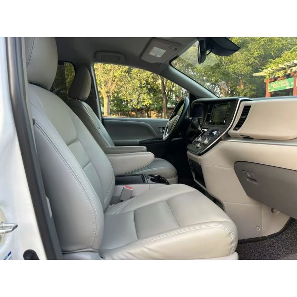 Used Cars Toyota Siennas Gas Vehicles Hybrid Cars Fuel Automobile Petrol MPV Second Hand Cars Used Toyota