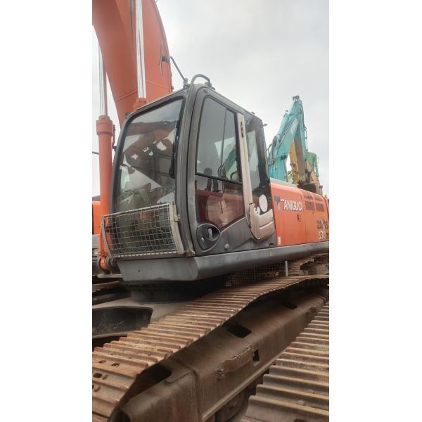 Second-hand Hitachi 330-3 excavator in excellent condition and low price