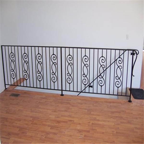 ISO9001 Apartment Balcony Wrought Iron Handrails For Indoor Steps