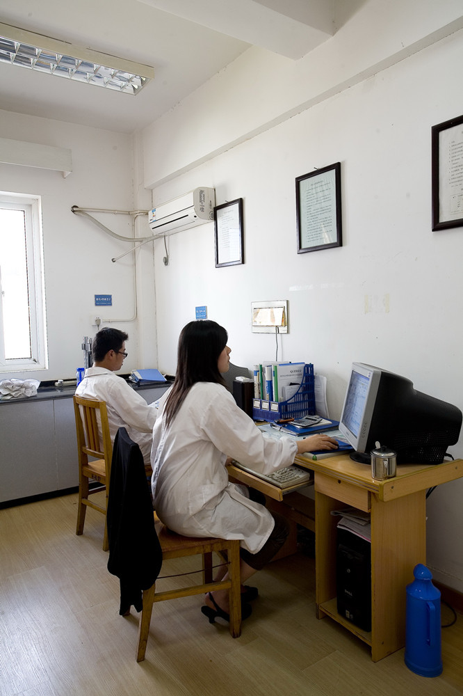 HUAZHIJIE PLASTIC BUILDING MATERIAL CO.,LTD(1)