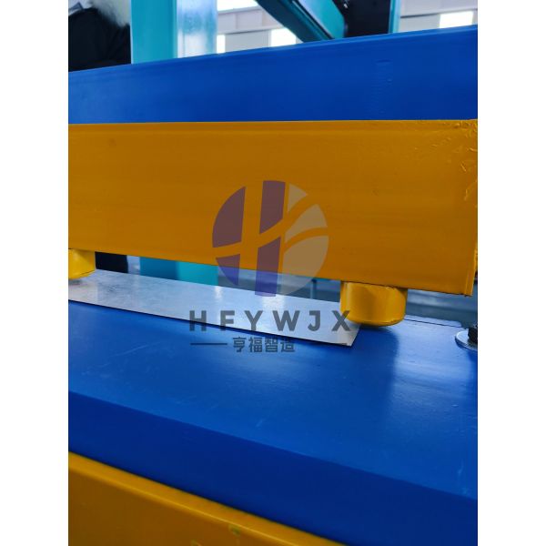 Heavy Duty Electric Shearing Machine With 7.5kW Brake Motor And Nine Chrome Silicon Blade For Industrial