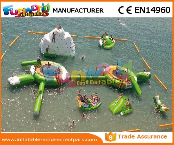 Parques infláveis da água de encerado do PVC de 0,9 milímetros para brinquedos de flutuação do Aqua comercial
