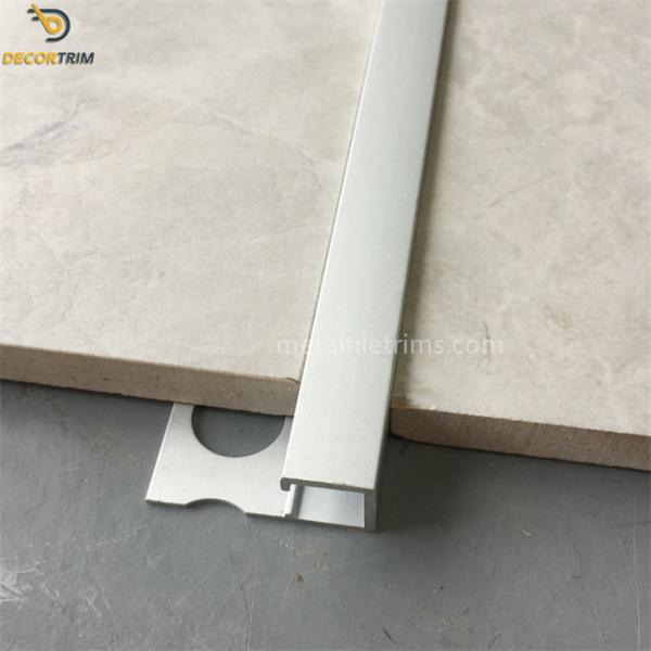 Decorative Square Edge Tile Trim , Matt Silver Tile Edging Strip