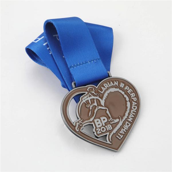 Brass Round Metal Sports Medal 3D Antique Silver Plated Commendation With Ribbon