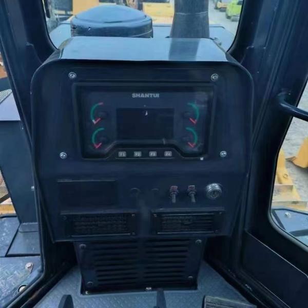 Second Hand Shantui SD22 Used Bulldozers 25 Ton With WP12 QSNT-C235