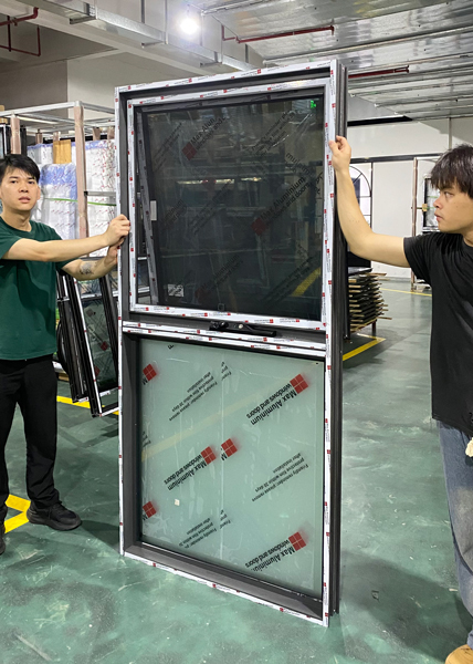 Secure Ventilation – Awning Window with Multi-Point Locking
