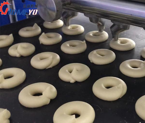 600 Type Koulourakia Wire Cut Cookie Machine Large Scale Production 4.5KW