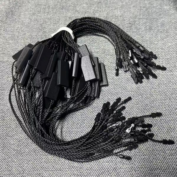 Customized Flexible Swing Black Hang Tag String For Clothing Garment