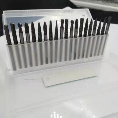 Estabilidade mecânica ajustada da rebarba giratória alta do carboneto do corte do dobro da dureza boa