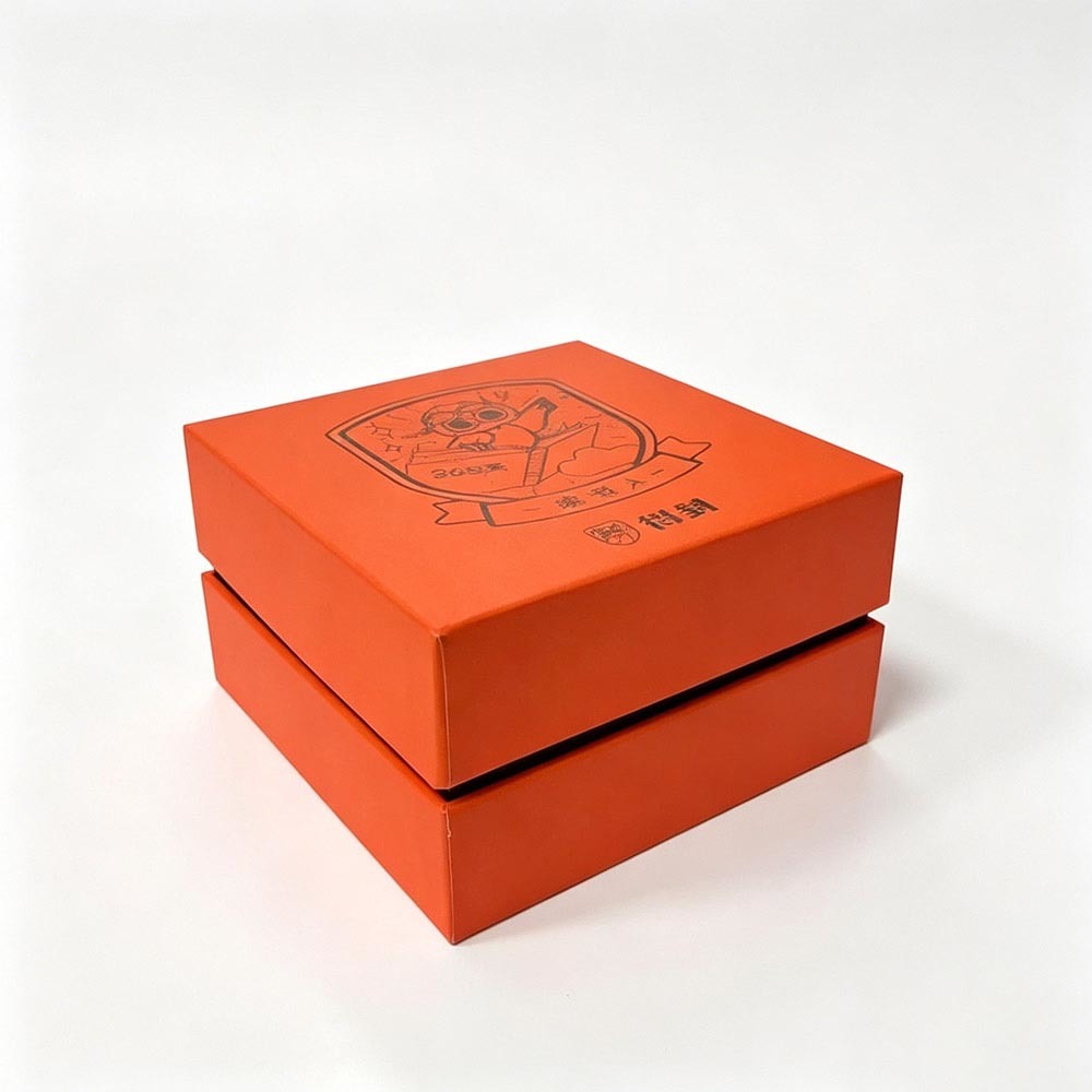 Embossed Logo Lid and Base Rigid Box Custom Premium Gift Packaging Presentation