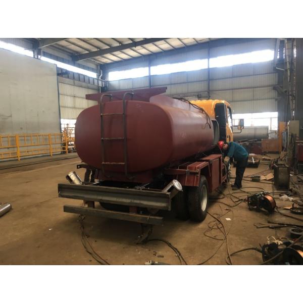 SINOTRUK HOWO 4x2 8000 Liters Capacity Fuel Tank Truck