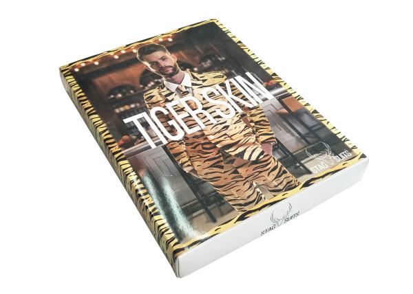 Printed Gift Card Box Matte Lamination Men's Clothing Packaging With Paper Sleeve