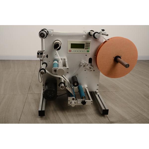 Semi Auto Cosmetic Labeling Machine For Flat Bottle 750*500*550MM