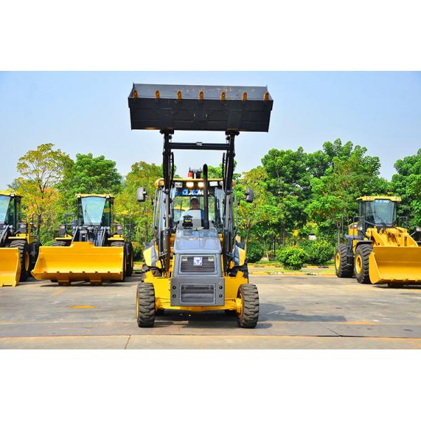 XCMG XC870K 2,5 тонны использованный мини-баковой погрузчик энергосберегающий высокая прочность