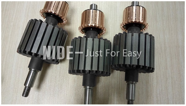 Машина Semi автоматического вала коммутанта Armature отжимая