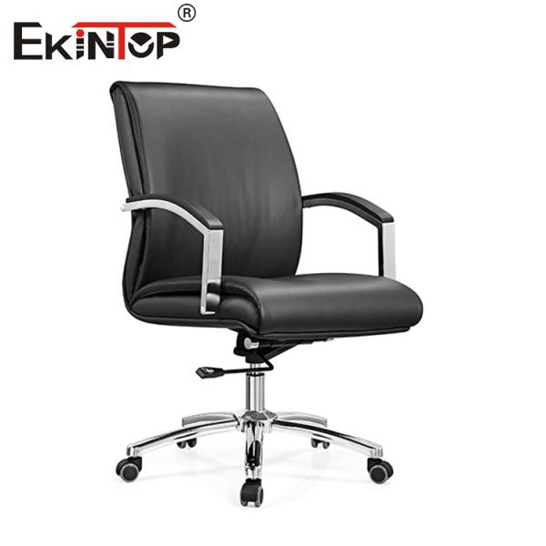 Изысканные черные кожаные столы для обеда с подвешенной опорой для руки для повышенного опыта питания