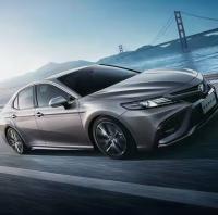 Sedan Toyota Camry de luxe 2.0/2.5GS Version Deluxe Toyota essence Automatique voiture Camry
