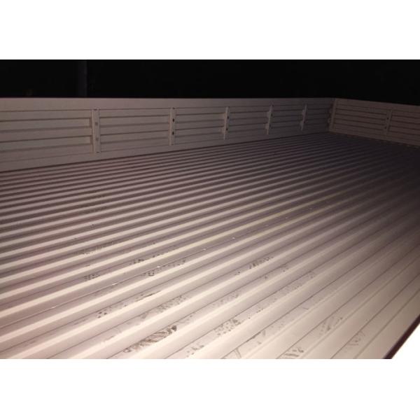 3-5 toneladas de HOWO de camiones comerciales de poca potencia blancos ligeros del camión ZZ1047C3414C1R45