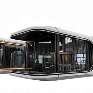 Casa cápsula espacial de 500 kg con paneles solares y iluminación LED
