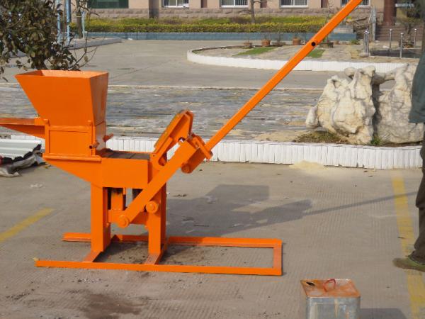 China Supplier Manual Compressed Earth Brick Machinery Machine 1-40 For Construction Machinery
