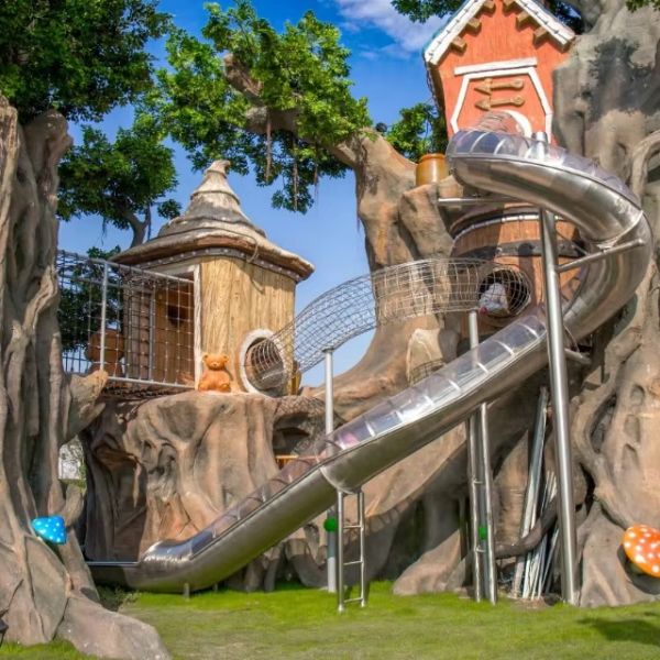 Custom-Made Stainless Steel Interactive Sculpture Hand-Forged by Master Craftsmen for Cultural Tourism and Amusement Facilities