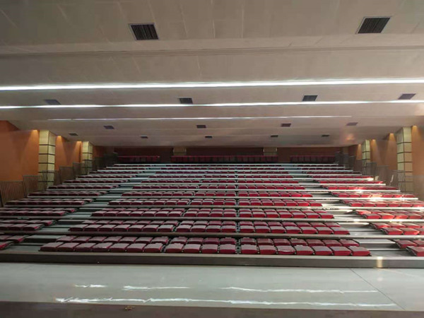 Fabric Seat Telescopic Bleacher on Steel Platform for Events Gatherings