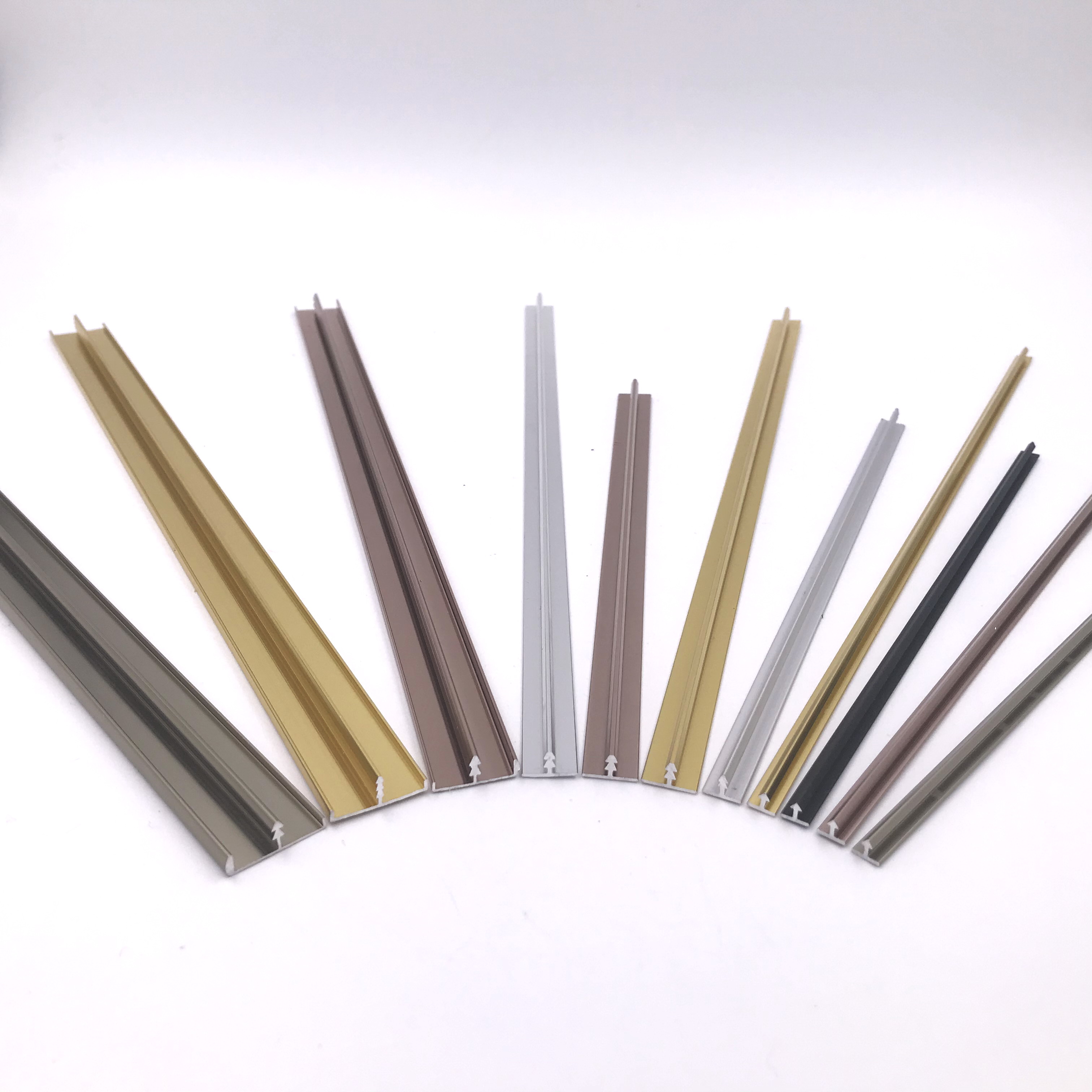 6mm t формируют допуск 0.12mm алюминиевых штранг-прессований отделки серебряный анодированный