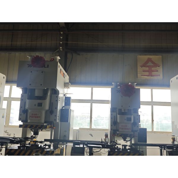 TK 204 Conveyor Roller Bearing Housing Hot Pressed Steel Roller End Cap For Industrial Conveyor