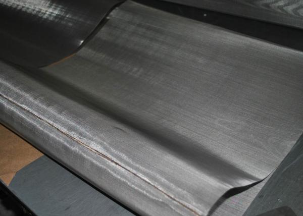 High Flexibility Stainless Steel Woven Wire Mesh Screen For Digital / Circuit Board