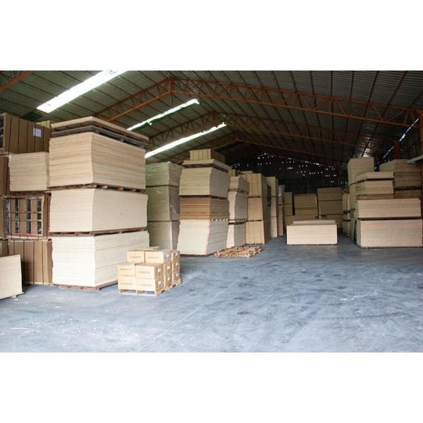 FIRST-CLASS Mdf Board Prices / Mdf Grade FIRST-CLASS / Background 6mm / 9mm / 12mm / 18mm