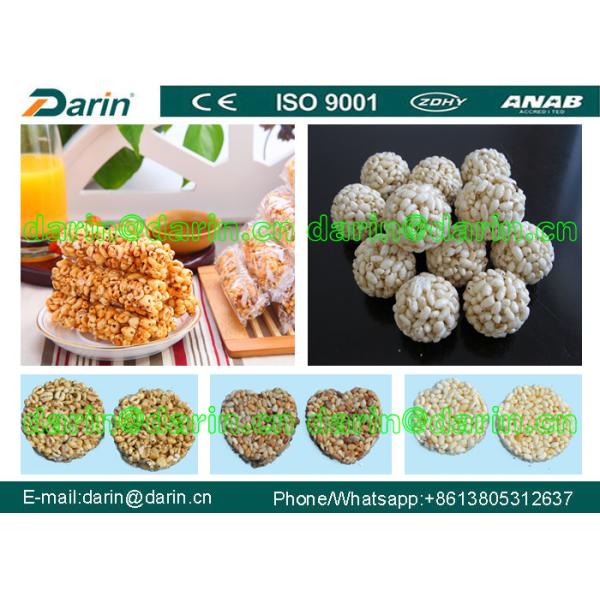 Barra inchada do arroz dos doces/barra de chocolate que faz a máquina com formação e corte