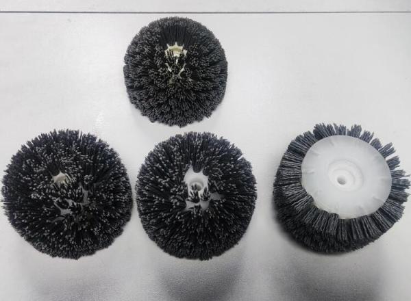 Nylon Wire Industrial Round Head 100MM Diameter Rotary Cylinder Nylon Brushes