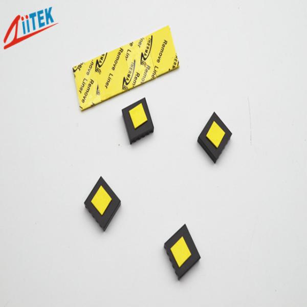 Thermally Conductive Filler TIF™100-19U Ceramic Filled Silicone PAD , 25 Shore
