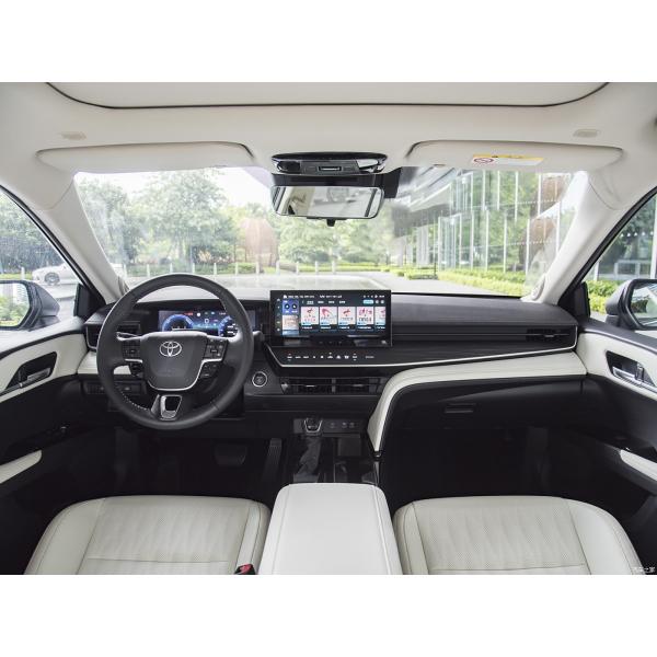 2024 Toyota Camry 2.0L Sports Plus Sedán híbrido FWD Dirección izquierda con motor único 4915*1840*1450 para los mercados chinos