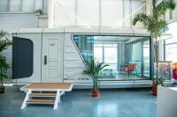 2025 Nouveau logement mobile de luxe moderne Capsule House Hôtel à domicile 8,5*3,3*3,2m
