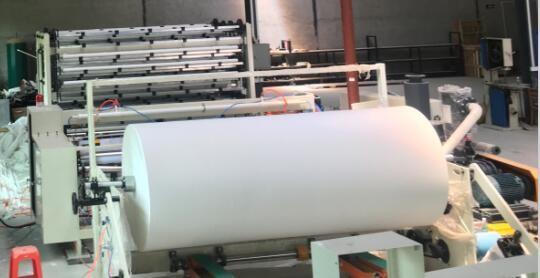 Linha de produção do rebobinamento do equipamento de produção do papel higiênico do de alta capacidade