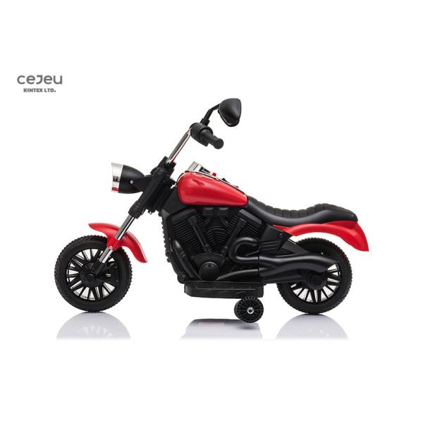 Розовая езда EN62115 на мотоцикле