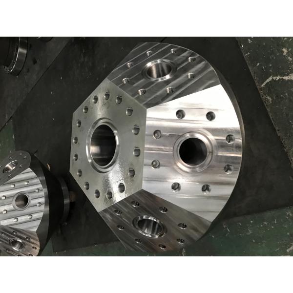 4 Exit Connection Wellhead Casing Head API 6A Standard 7 1/16