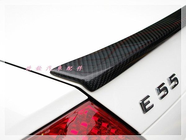 Спойлер задего волокна углерода типа BENZ W211 MKB