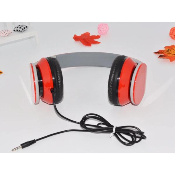 fashionable foldable headphone with noise reduction for girls celebrities_-.jpg Product Description Product name Oem 3
