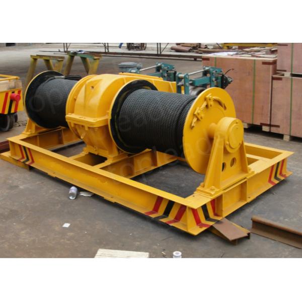 Electric wire rope double drum winch applied in South Africa shipyard