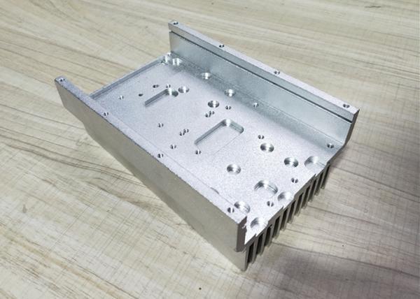 O metal de dobra do tampão de aço do óleo feito à máquina parte a precisão de gerencio do OEM das peças do CNC