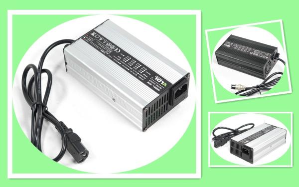 Li Battery Electric Scooter Charger , 58.4 Volts 3 Amps Constant Current Battery Charger