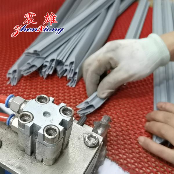 Automatic Door Gasket Production Line with PLC Control 540kg Total Weight and 0.55kw Motor Power for Magnetic Strip Inserting