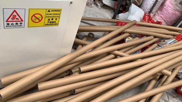 完全自動 トイレットペーパー クラフトペーパー 内核を作る機械